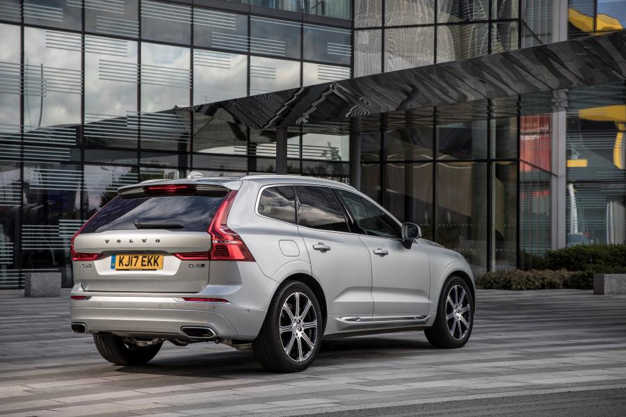  Volvo XC60 D4 Inscription 2017 года  (UK) (фото 87 из 172)
